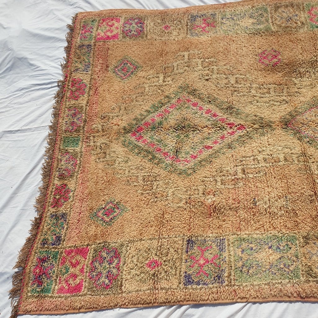 RAWAA | 10'3x6'1 Ft | 3,15x1,86 m | Moroccan VINTAGE Colorful Rug | 100% wool handmade - OunizZ