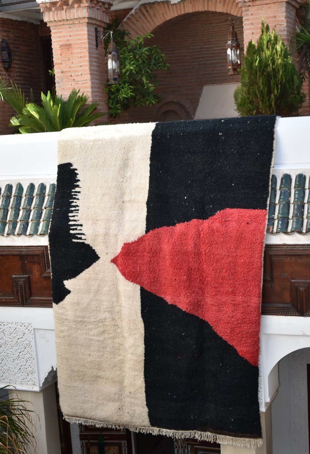 SAIDA | Boujaad Rug | 100% wool handmade in Morocco - OunizZ