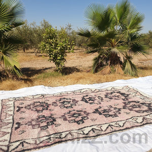 SANDIA | 10'2x6'5 Ft | 312x198 cm | Moroccan Vintage style Rug | 100% wool handmade - OunizZ