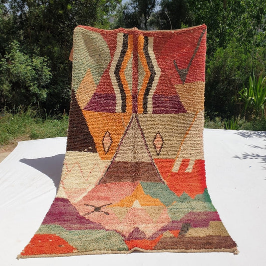 Sbara - Moroccan Boujad Berber Rug | Colorful Authentic Handmade Bedroom Rug | 9'3x5'2 Ft | 2,82x1,57 m - OunizZ