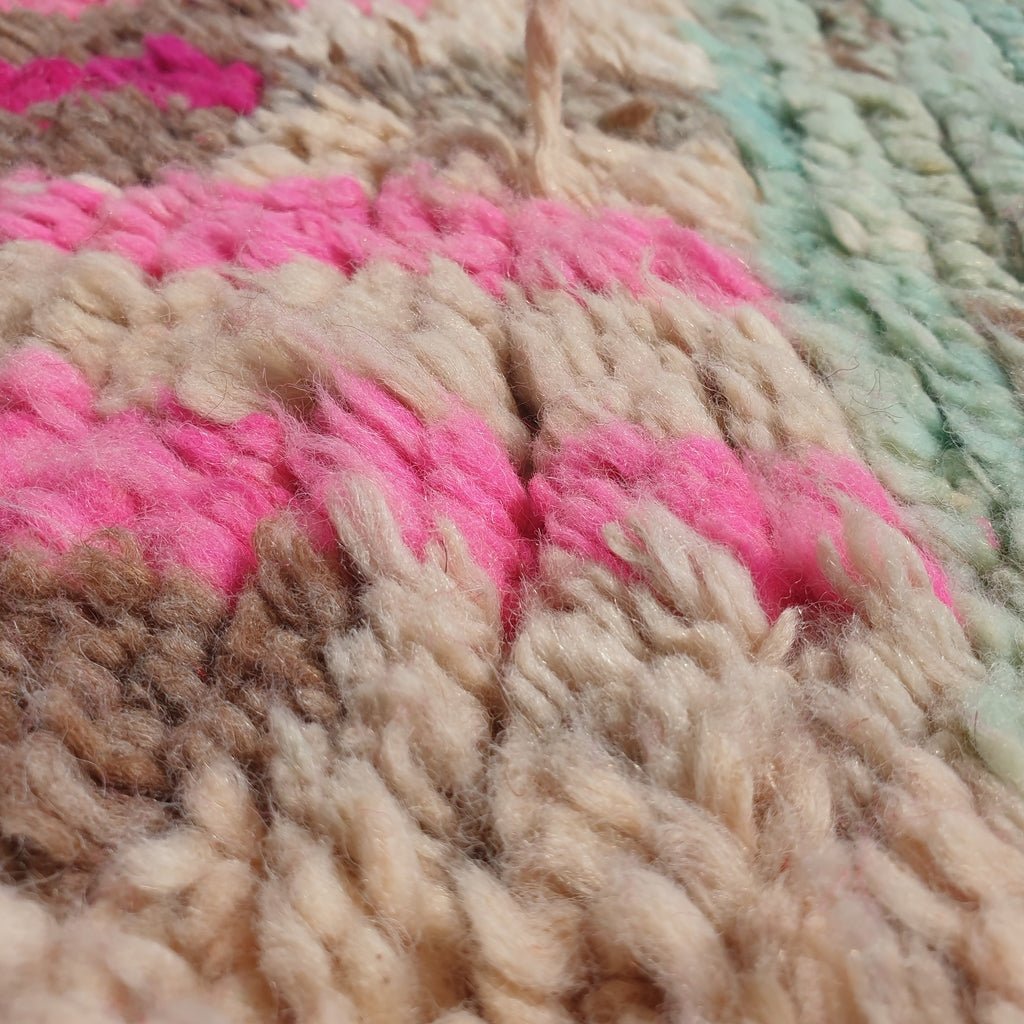 SGHIRA | 10x6 Ft | 3x1,85 m | Moroccan Colorful Rug | 100% wool handmade - OunizZ