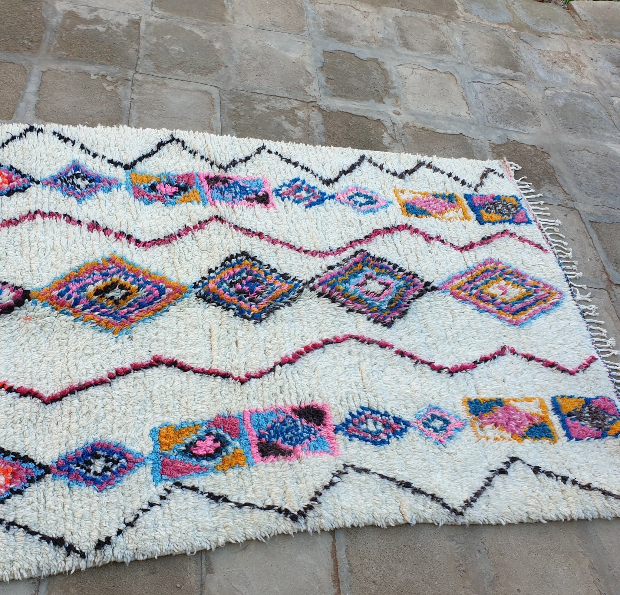 TAKFA | Azilal Rug | 100% wool handmade in Morocco - OunizZ