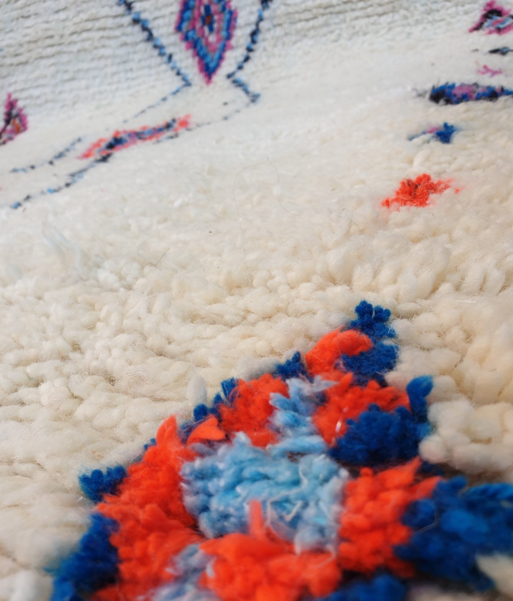 TATAM | Azilal Rug | 100% wool handmade in Morocco - OunizZ