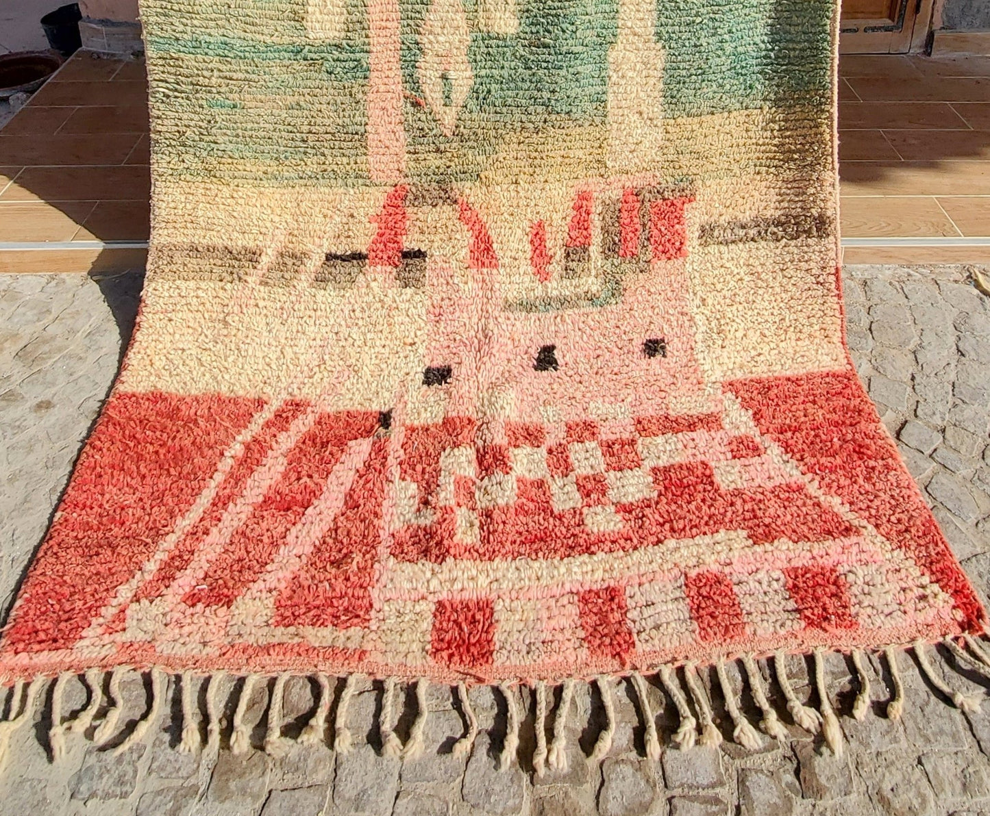 TAYRI | Boujaad VINTAGE Rug | 100% wool handmade in Morocco - OunizZ