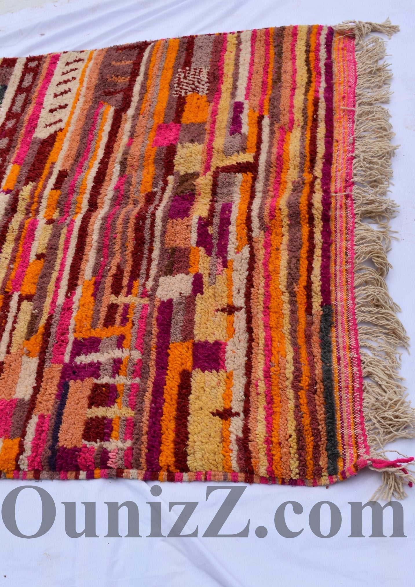 TIGLETINE | Boujaad Rug | 100% wool handmade in Morocco - OunizZ