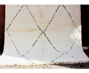 TIMOUMT | BENI OUARAIN White Rug | 100% wool handmade in Morocco - OunizZ