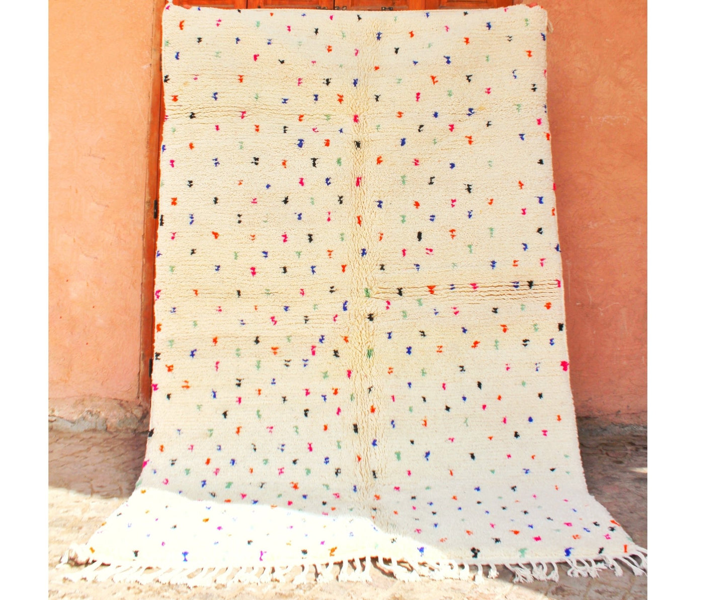 TOUSSMANE | BENI OUARAIN White Rug | 100% wool handmade in Morocco (multicolor dots) - OunizZ