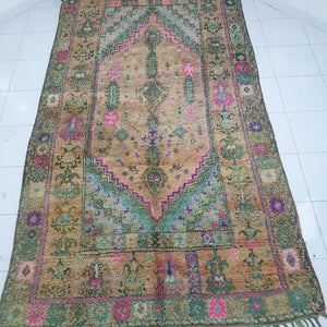 VELVE | 11x6'5 Ft | 3,4x2 m | Moroccan VINTAGE Colorful Rug | 100% wool handmade - OunizZ