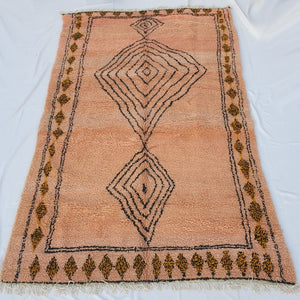 WARDA | 10'5x6'5 Ft | 2x3,2 m | Moroccan Vintage style Rug | 100% wool handmade - OunizZ