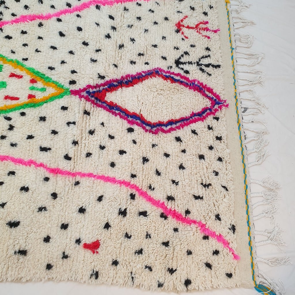 White Azilal Moroccan Rug | Berber Moroccan Rug | Moroccan Living room Rug | Authentic Handmade Moroccan Wool Rug | 321x183 cm | 10'5x6 ft - OunizZ