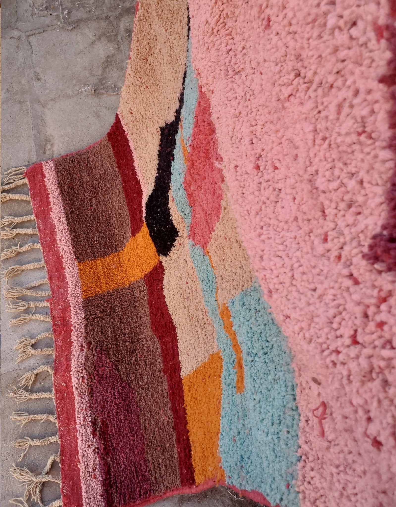 YELLANA | Boujaad Rug | 100% wool handmade in Morocco - OunizZ