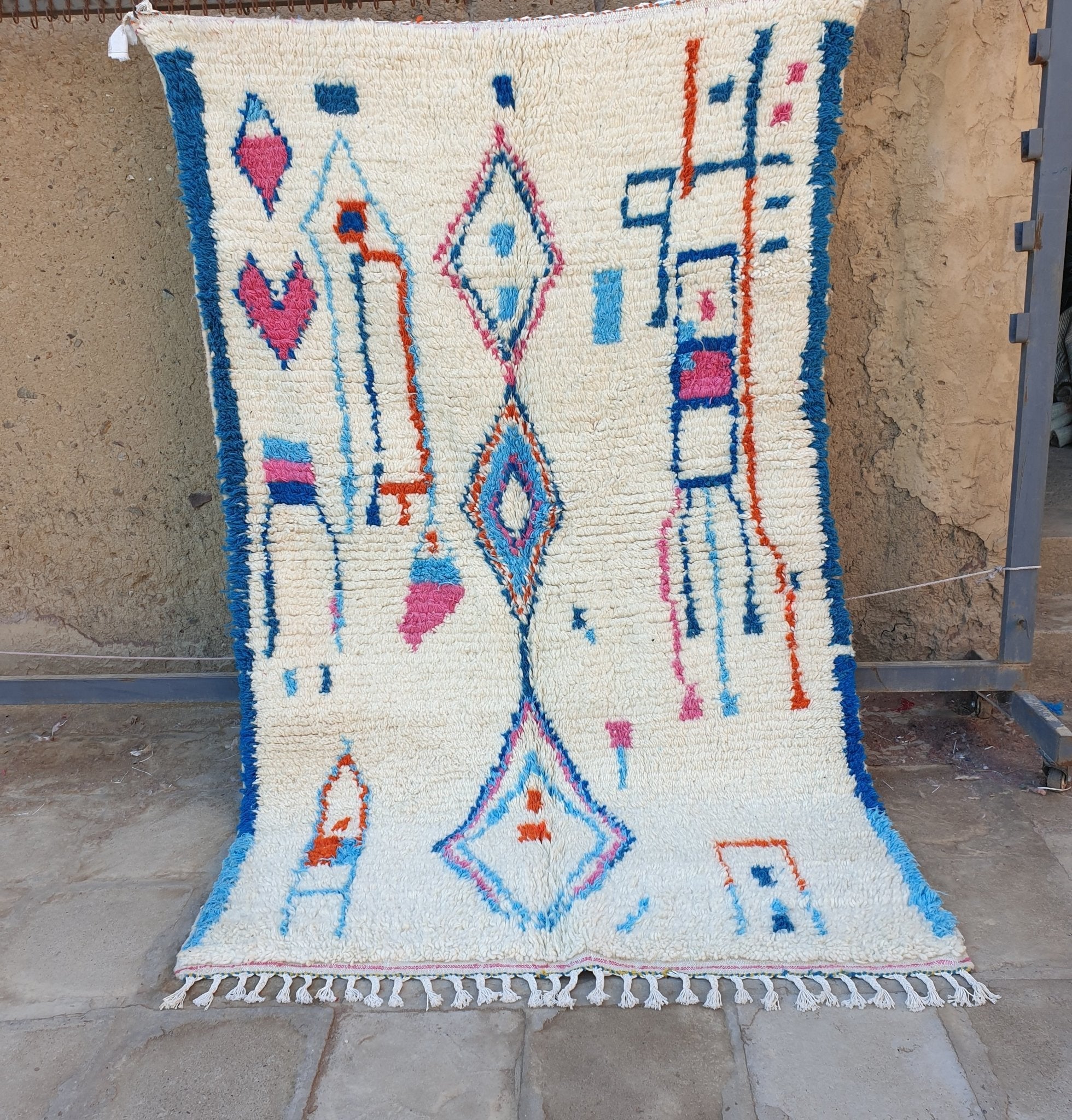 ZUNAGHA | Azilal Rug | 100% wool handmade in Morocco - OunizZ